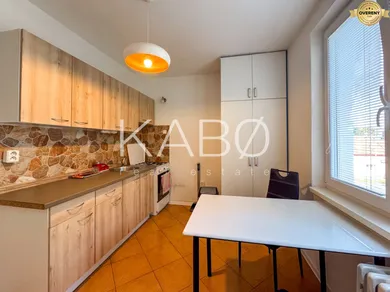 Na prenájom 1-izbový byt, 44 m², Nitra, Schurmannova