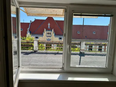 Na prenájom 3-izbový byt, 60 m², Bratislava-Staré Mesto, Grösslingova