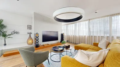 Na prenájom 4-izbový byt, 275 m², Bratislava-Staré Mesto, Pribinova