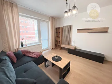 Na prenájom 2-izbový byt, 50 m², Brezno