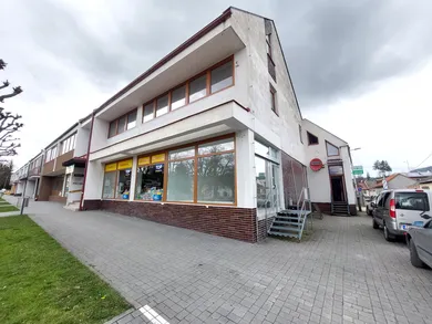Na prenájom komerčné, 192 m², Rajec