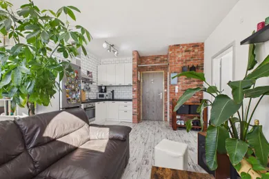 Na predaj 2-izbový byt, 43 m², Malacky, Záhorácka