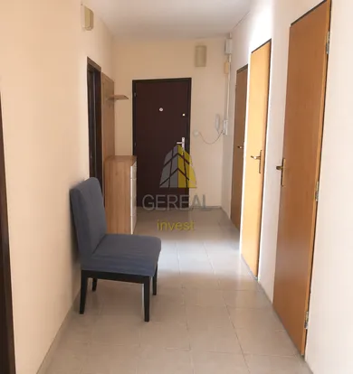 Na predaj 3-izbový byt, 68 m², Michalovce