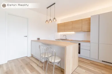 Na prenájom 2-izbový byt, 47 m², Prešov, Hrušková