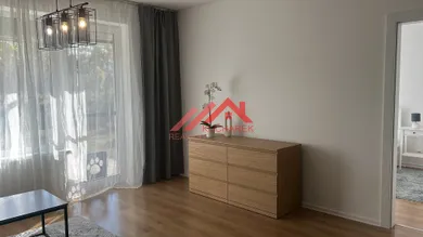 Na prenájom 2-izbový byt, 49 m², Dunajská Lužná, Orechová