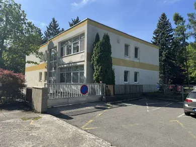 Commercial Properties for rent in Bratislava-Dúbravka · €1,260