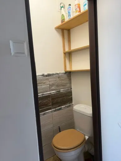 Na prenájom 1-izbový byt, 42 m², Bratislava-Vrakuňa, Stavbárska