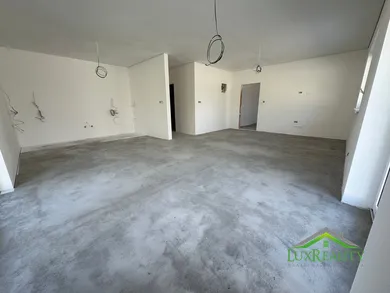 Na predaj 4-izbový dom, 123 m², Kočovce