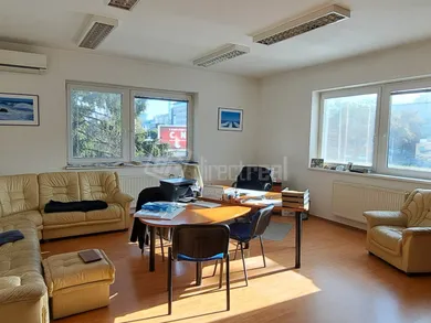 Na prenájom objekt, Bratislava-Petržalka, Panónska