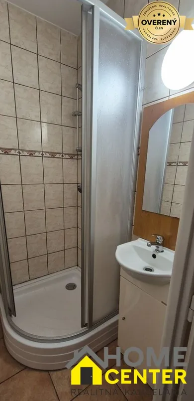 Na predaj 1-izbový byt, 28 m², Komárno, Košická