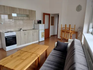 Na prenájom 2-izbový byt, 61 m², Košice-Juh, Dunajská