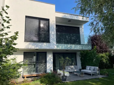 Domy na predaj 4-izbový, Bratislava-Záhorská Bystrica · €670 000