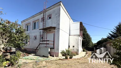 Na prenájom 5-izbový dom, 240 m², Tvrdošovce