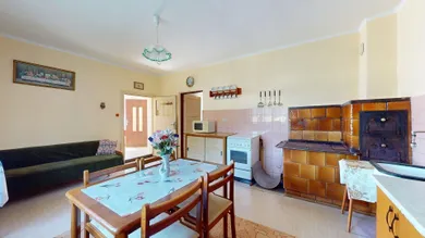 Na predaj 3-izbový dom, 100 m², Lysica