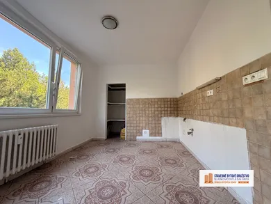 Na predaj 3-izbový byt, 84 m², Sereď, Novomestská