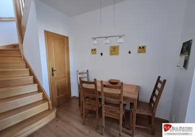 Na prenájom byt v Bratislava-Karlova Ves · €1 100 · Čiastočná rekonštrukcia