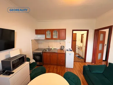 Na prenájom 1-izbový byt, 36 m², Levice, Mochovská ul.
