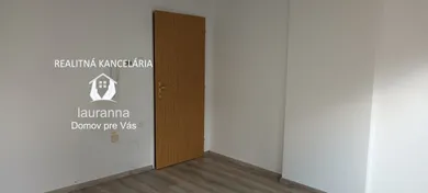 Na prenájom komerčné, 15 m², Dunajská Streda, Dunajská