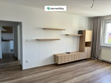 Квартири на продаж, 3-кімнатні, Bratislava-Petržalka · €260 000