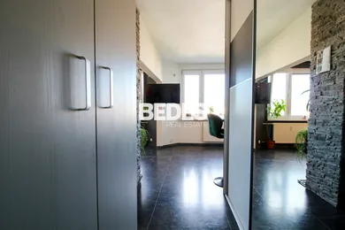 Na predaj 2-izbový byt, 38 m², Prievidza, M. Gorkého 10