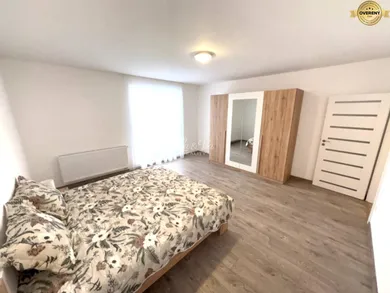 Na predaj 4-izbový dom, 125 m², Šurany