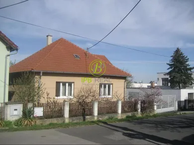 Domy na predaj, Bratislava-Záhorská Bystrica · €390 000