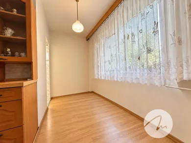 Na predaj 3-izbový byt, 67 m², Bratislava-Petržalka, Vranovska