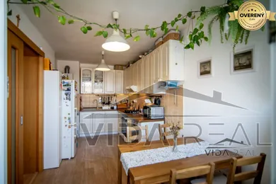 Na predaj 2-izbový byt, 51 m², Pezinok, Za hradbami