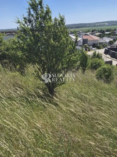 Na predaj pozemok, Nitra
