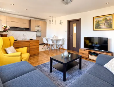 Eladó lakások, 3-szobás, Košice-Staré Mesto · €349 000