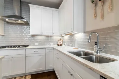 Mieszkania na sprzedaż, 4-pokojowe, Senec · €214 900