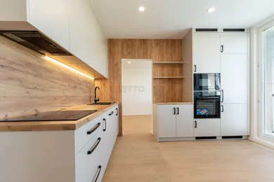 Mieszkania na sprzedaż, 3-pokojowe, Trnava · €214 900