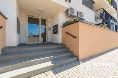 Na prenájom 1-izbový byt, 30 m², Miloslavov