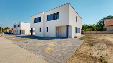 Na predaj dom v Zálesie · €330 000 · Novostavba