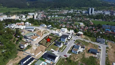 Działki na sprzedaż, Banská Bystrica · €428 000