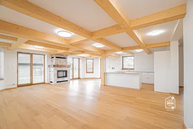 Na predaj 5-izbový dom, 336 m², Košice-Sever