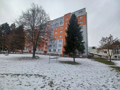 Na prenájom 1-izbový byt, 35 m², Spišská Nová Ves