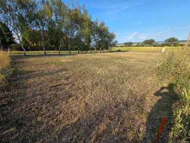 Na predaj pozemok, 564 m², Beniakovce