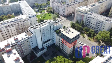 Na predaj 3-izbový byt, 71 m², Bratislava-Staré Mesto, Vazovova 13
