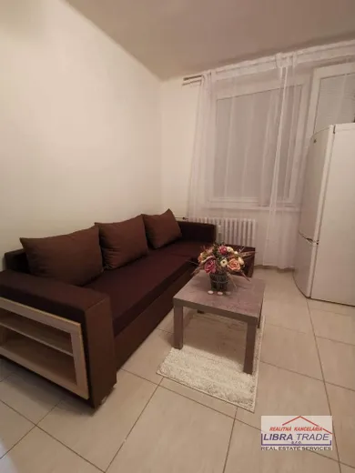 Na predaj 1-izbový byt, 36 m², Nové Zámky, T. G. Masaryka