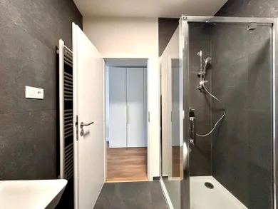 Na prenájom 1-izbový byt, 37 m², Trnava, Ulica gen. Goliána