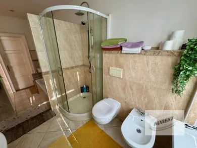 Na predaj 2-izbový byt, 62 m², Nové Zámky, Kukučínova