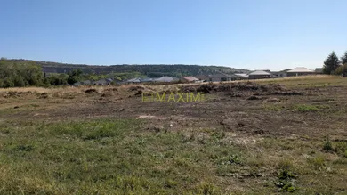 Na predaj pozemok, 498 m², Štitáre
