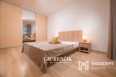 Na prenájom 2-izbový byt, 45 m², Trenčín