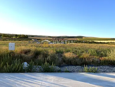 Na predaj pozemok, 553 m², Rovensko