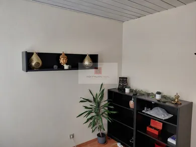 Komerčné priestory na prenájom, Bratislava-Nové Mesto · €144