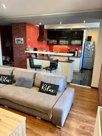 Na predaj 3-izbový byt, 72 m², Michalovce, -