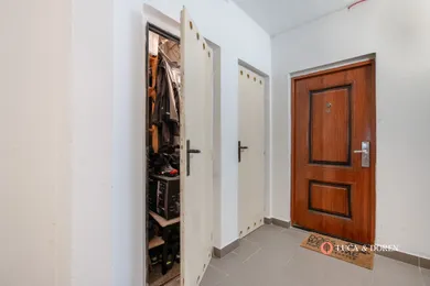 Na predaj 2-izbový byt, 58 m², Nová Dubnica, Okružná
