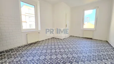 Na prenájom 2-izbový byt, 80 m², Bratislava-Staré Mesto, Klemensova