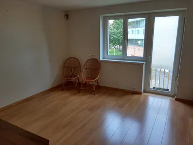Na prenájom 2-izbový byt, 62 m², Trenčín, Inovecká